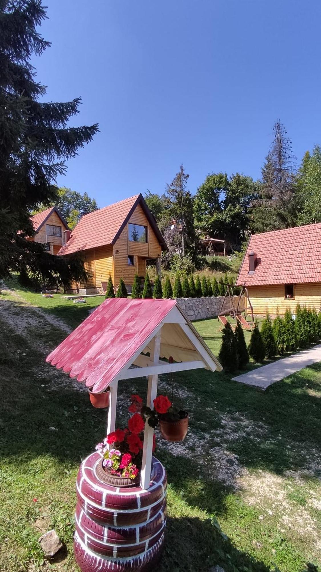 Lodge Sisters Sekulic Dış mekan fotoğraf